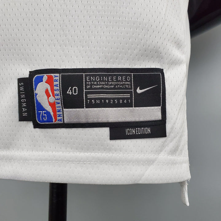 Regata NBA Chicago Bulls - Zach LaVine #8 White - ResPeita Sports 